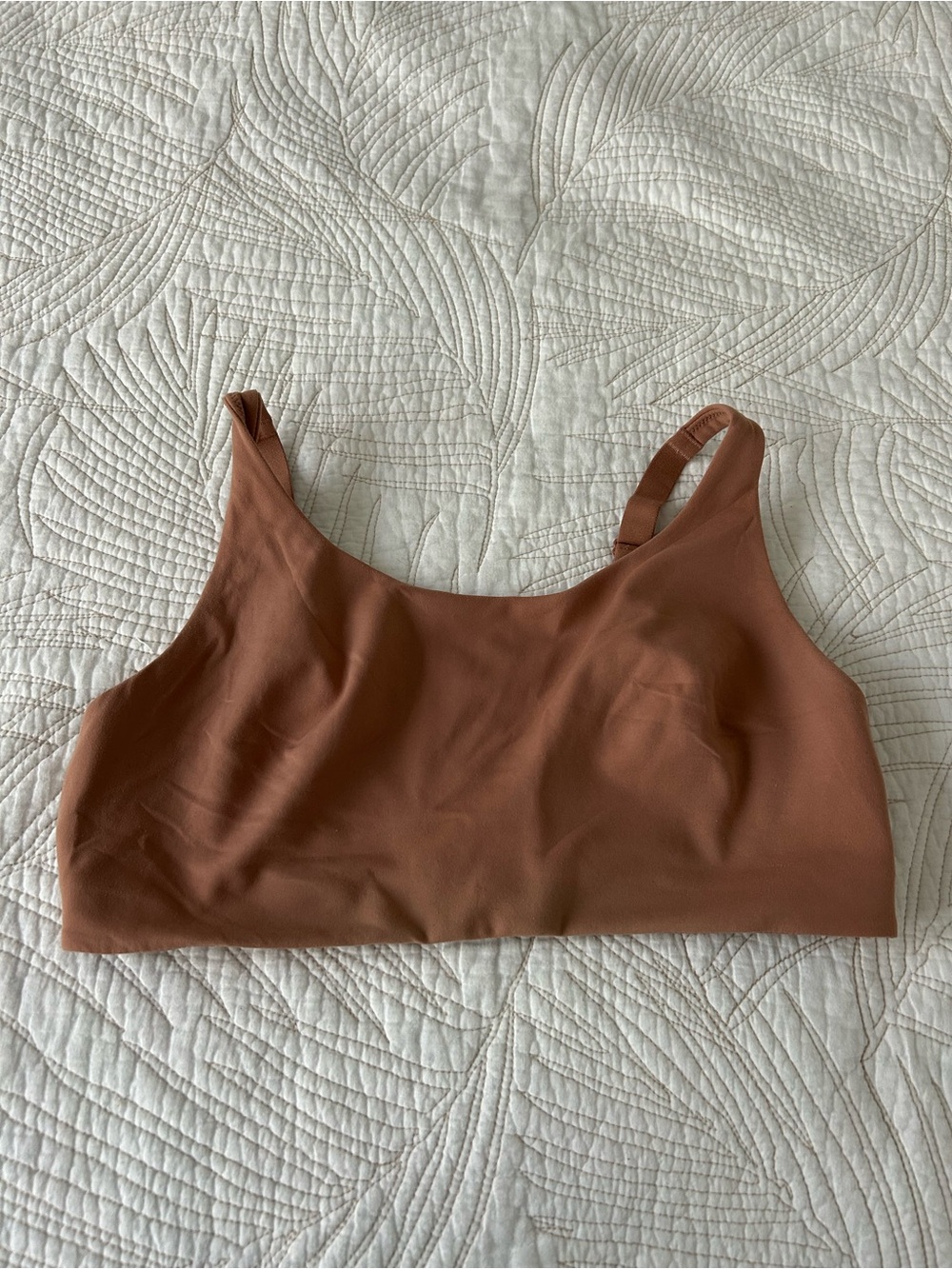 lululemon athletica Seamless Scoop Sports Bra - Chestnut Brown